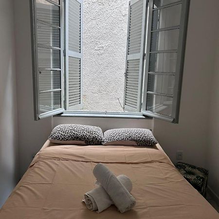 Hostel Bahia Порту Алегри Екстериор снимка