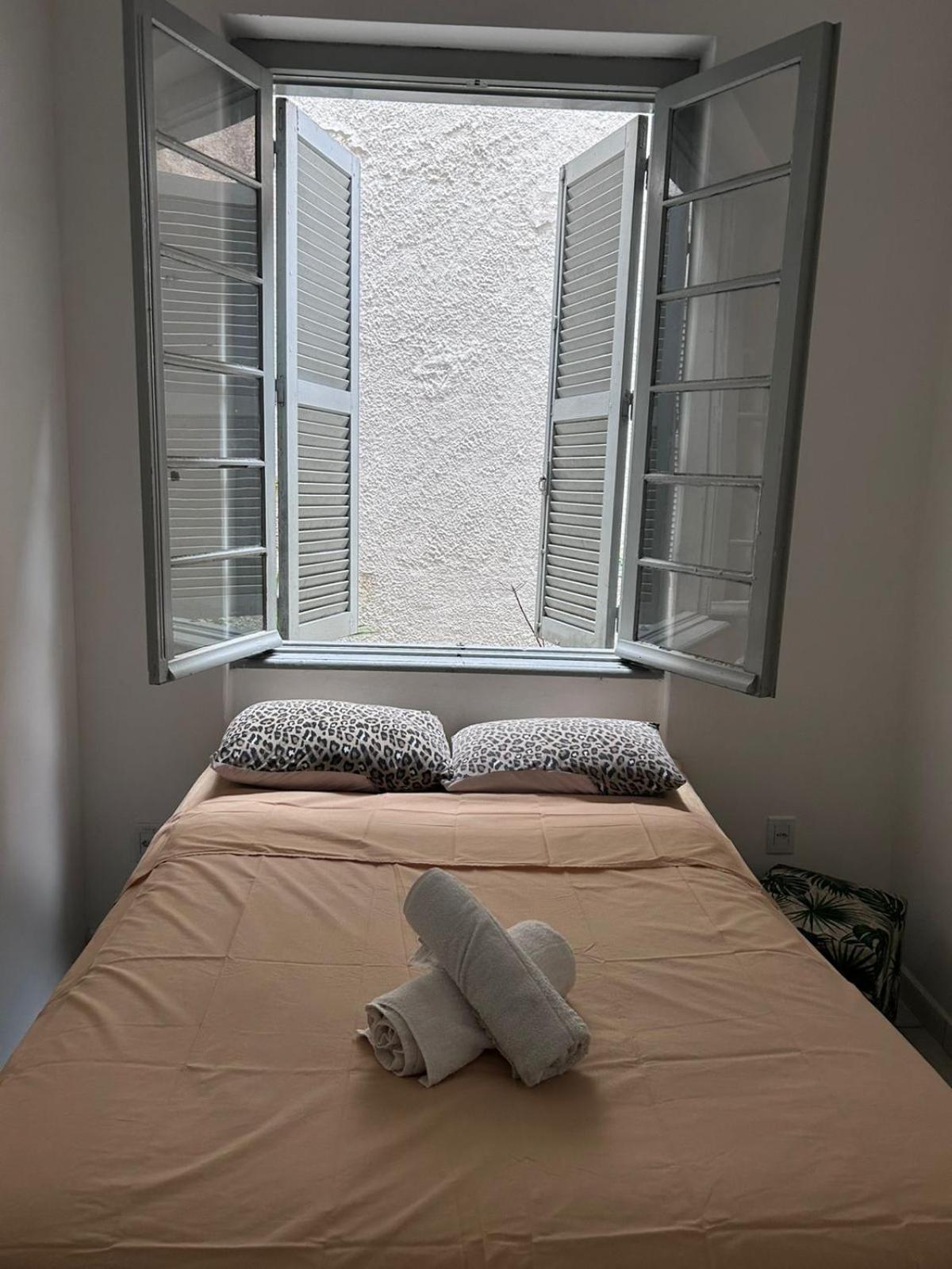 Hostel Bahia Порту Алегри Екстериор снимка