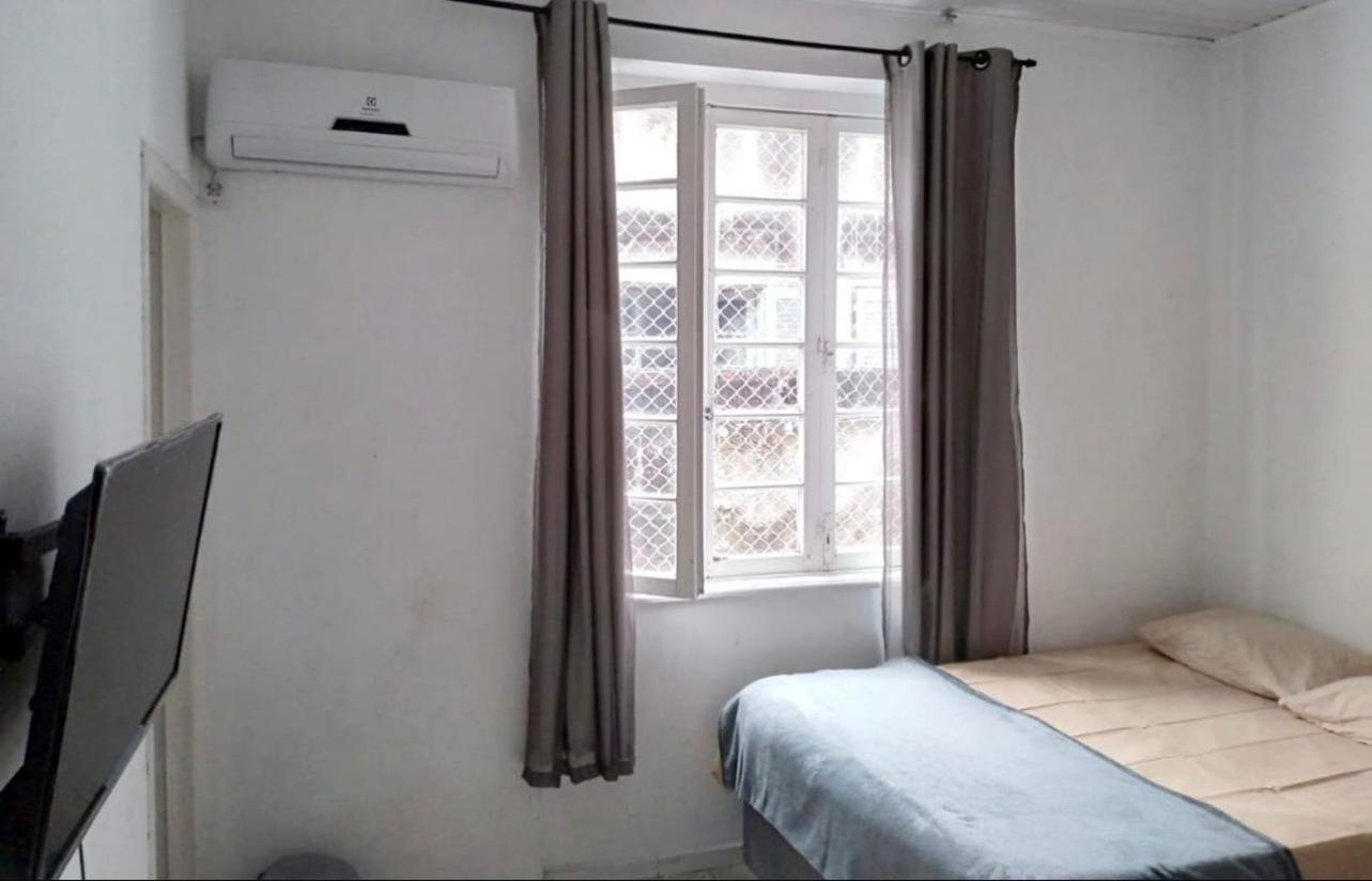 Hostel Bahia Порту Алегри Екстериор снимка